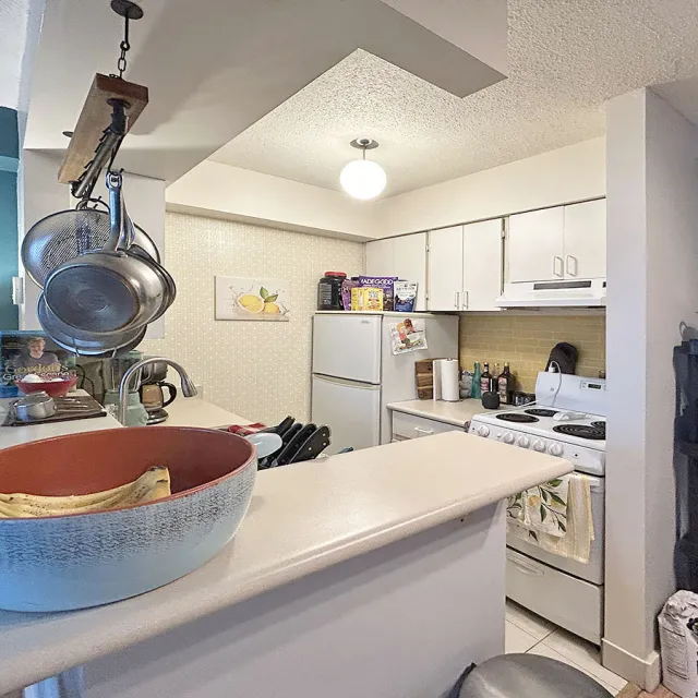 Barclay House in The West End - Unfurnished, Pet Friendly, 1 Bed 1 Bath Apartment For Rent at 802 - 1770 Barclay, Vancouver, V6G 1K5 Barclay House in The West End - Unfurnished, Pet Friendly, 1 Bed 1 Bath Apartment For Rent at 802 - 1770 Barclay, Vancouver, V6G 1K5