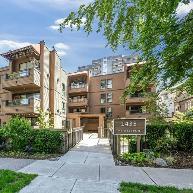 The Westport in The West End - 1 Bedroom Apartment For Rent in Vancouver at PH5 - 1435 Nelson Street, Vancouver, BC, V6G 2Z3