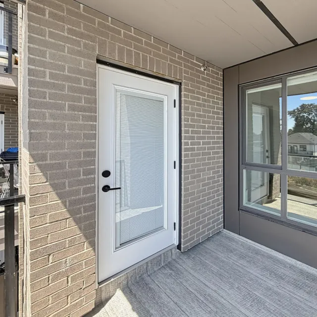 W Kingsway in Renfrew Collingwood - 1 Bedroom Apartments For Rent in Vancouver 3068 Kingsway, Vancouver, BC, V5R 0L6