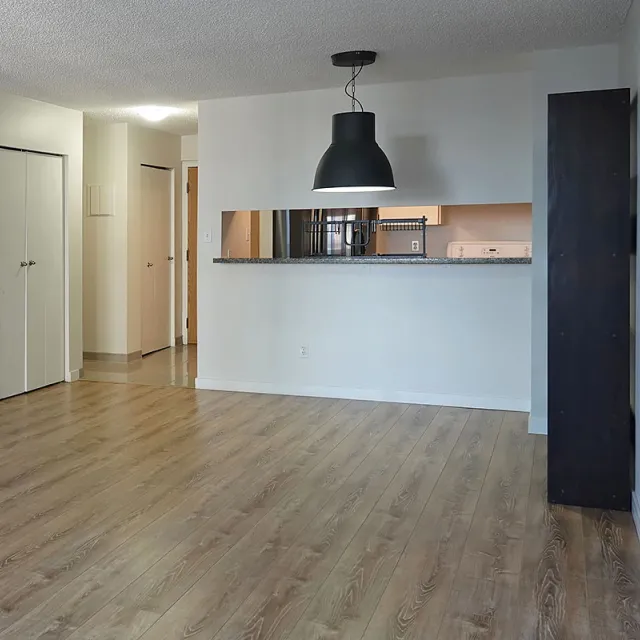 Brent Gardens in Brentwood - 1 Bedroom Apartment For Rent in Burnaby 2004 - 4353 Halifax Street, Burnaby, BC, V5C 5Z4