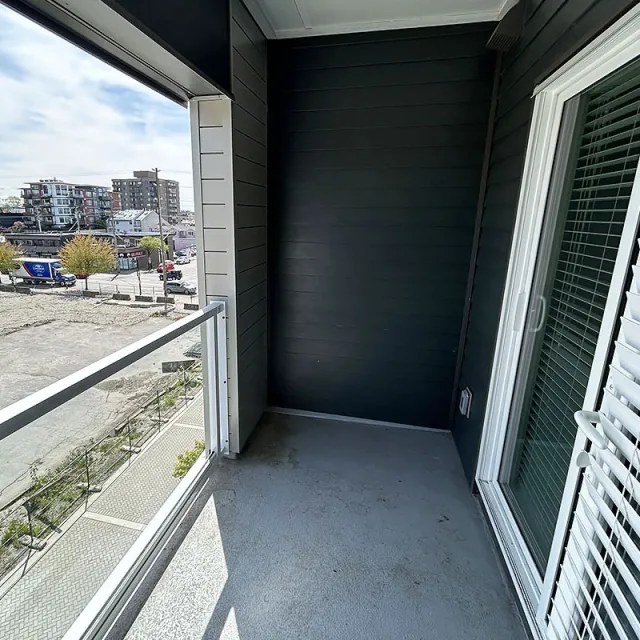 ERA in Downtown Maple Ridge - 1 Bedroom Apartment For Rent in Maple Ridge 213 - 22265 Dewdney Trunk Road, Maple Ridge, BC, V2X 3J1