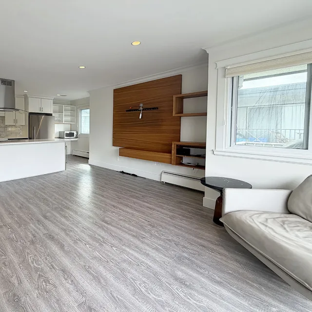 Bryanston Court in Kitsilano - 1 Bedroom Apartment For Rent in Vancouver 303 - 2040 Cornwall Avenue, Vancouver, BC, V6J 1E1