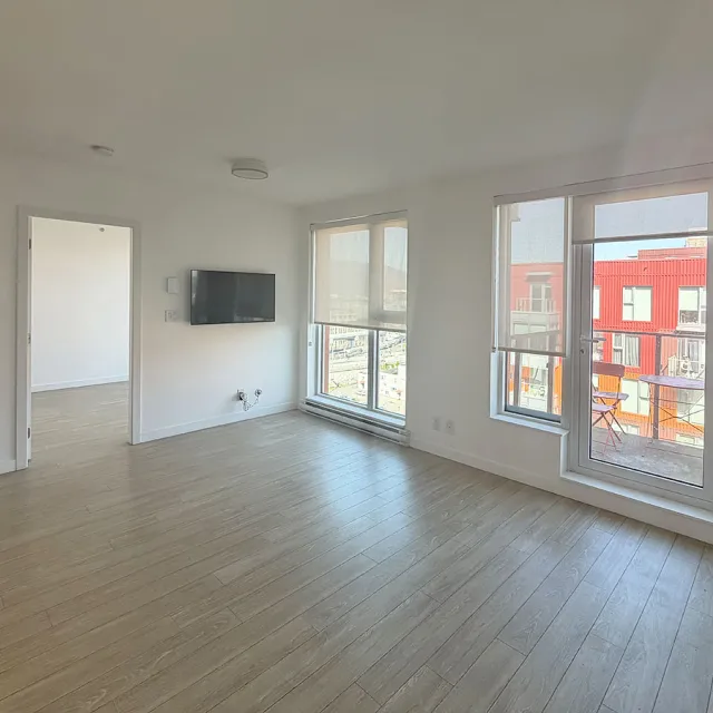 The Ballantyne @ Strathcona Village in Strathcona - 1 Bedroom Apartment For Rent in Vancouver 1105 - 933 E Hastings Street, Vancouver, BC, V6A 0G6