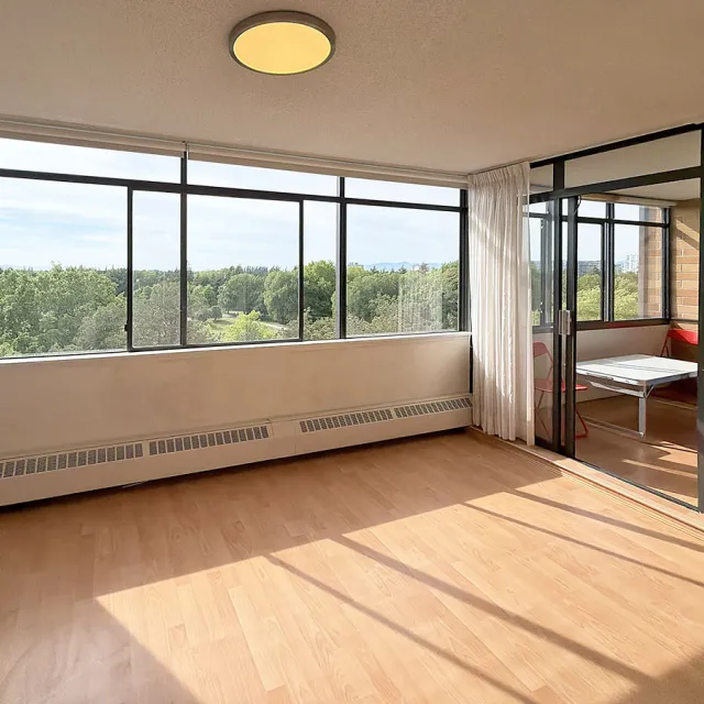 Regency Park Towers in Brighouse - 1 Bedroom Apartment For Rent in Richmond 1010 - 6611 Minoru Boulevard, Richmond, BC, V6X 3K8