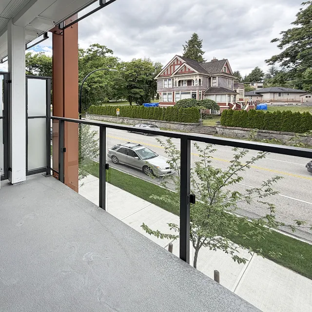 MOVE-IN EARLY NO PRORATED RENT - 1 Bed Apartment For Rent at First & Royal in New Westminster 209 - 82 First Street, New Westminster, BC, V3L 0L8