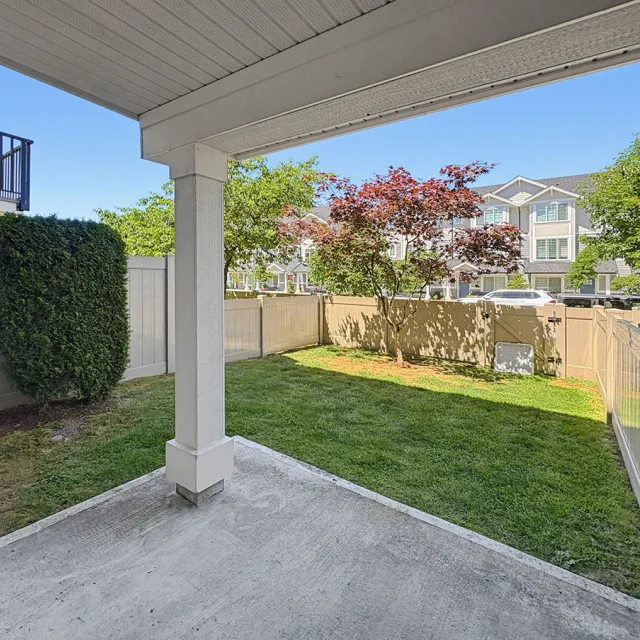 Uptown Clayton ll in East Clayton - 4 Bedroom Townhouse For Rent in Surrey 84 - 19525 73 Avenue, Surrey, BC, V4N 3E8