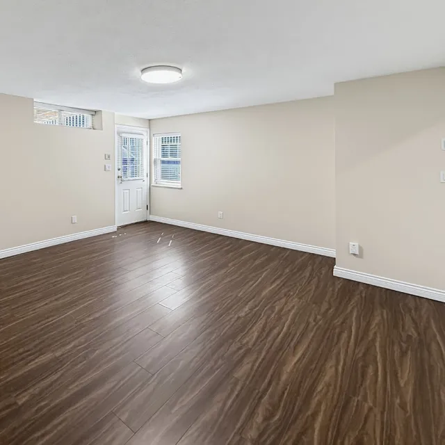 Sunset - 2 Bedroom Basement For Rent in Vancouver 1096 East 49th Avenue, Vancouver, BC, V5W 2H8