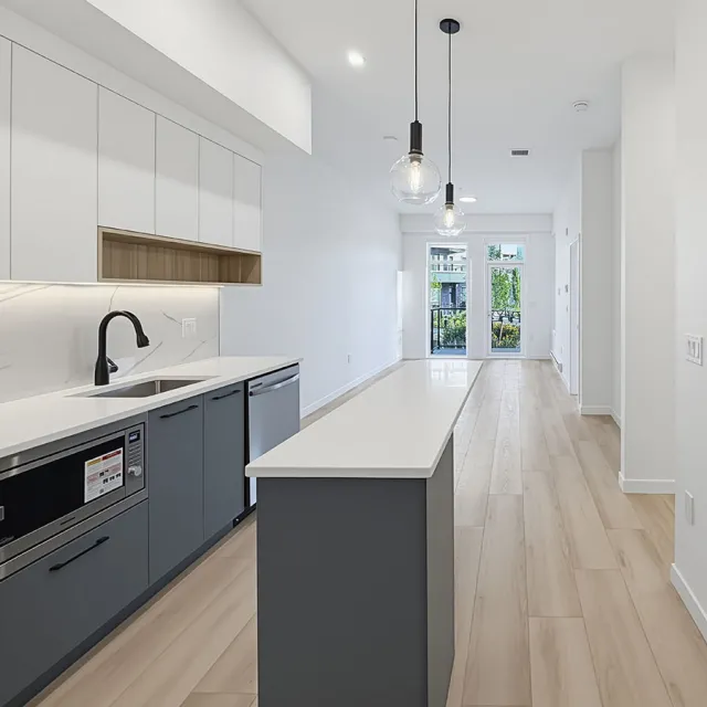 Park &amp; Maven in Willowbrook - 2 Bedroom Apartment For Rent in Surrey 119 - 6270 Gooseberry Drive, Surrey, BC, V3S 0C8