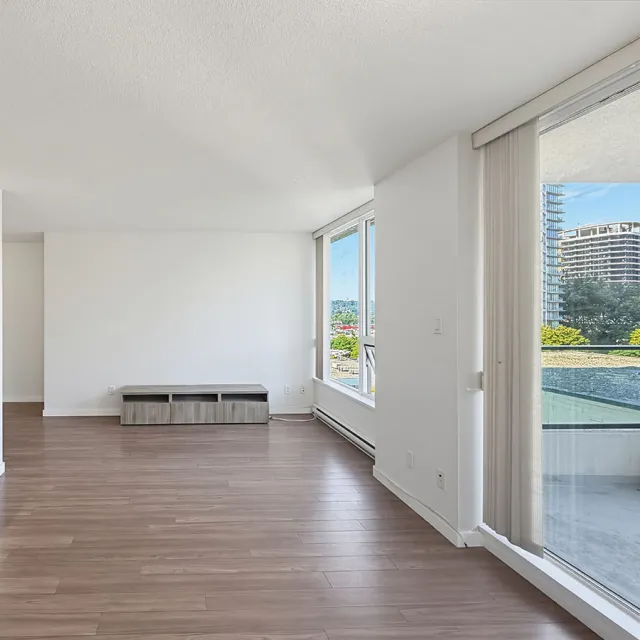 Affinity in Brentwood - 1 Bedroom Apartment For Rent in Burnaby 706 - 2200 Douglas Road, Burnaby, BC, V5C 0G8