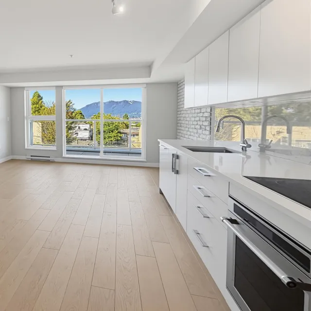 Midtown Central in Mount Pleasant East - 1 Bedroom Apartment For Rent in Vancouver 306 - 2508 Fraser Street, Vancouver, BC, V5T 3V4