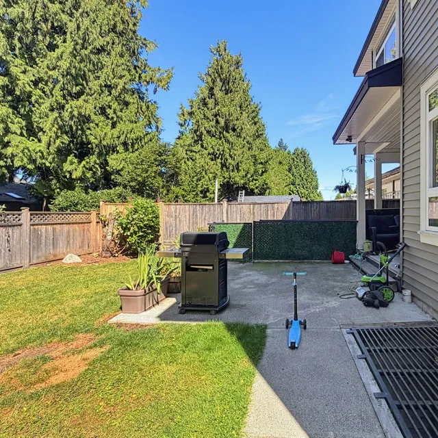 North Delta - 5 Bedroom House (Upper Level) For Rent in Delta 8919 116 Street, Delta, BC, V4C 5W4
