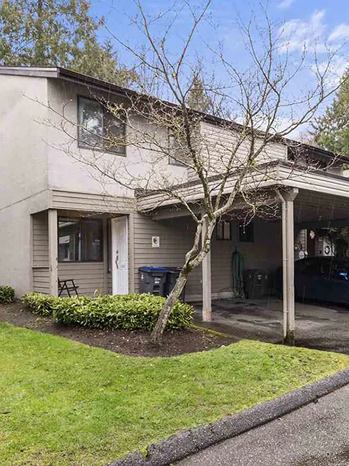 Building - Timberlane in Surrey, BC at 9955 140th Street