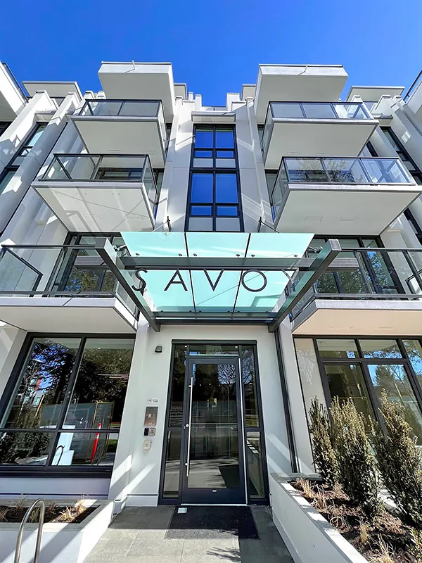 Building - Savoy at Queen Elizabeth Park in Vancouver, BC at 4240 Cambie Street
