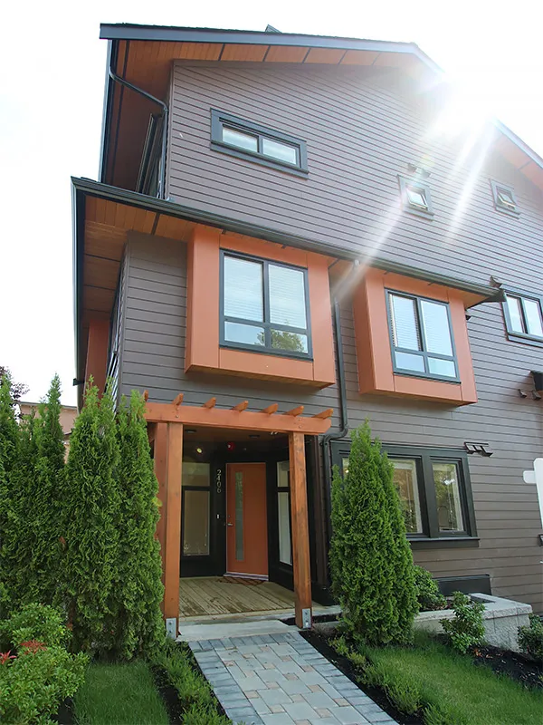 Building - Nanaimo Heights in Vancouver, BC at 2406 East 28th Avenue