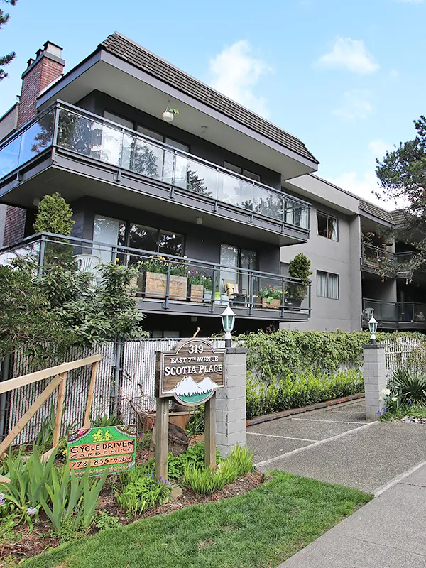 Building - Scotia Place in Vancouver, BC at 319 East 7th Avenue