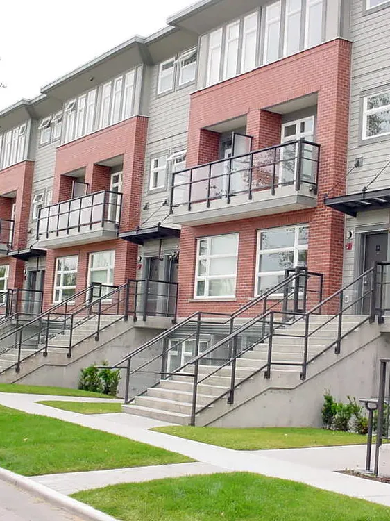 Building - Galleria in Vancouver, BC at 5632 Kings Road