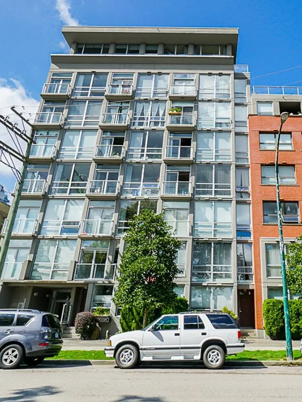 Building - Left Bank in Vancouver, BC at 919 Station Street Building - Left Bank in Vancouver, BC at 919 Station Street