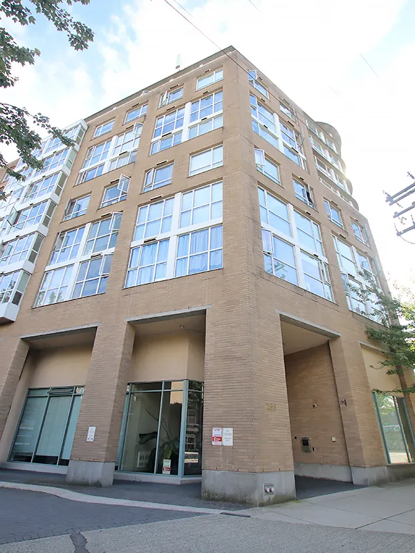 Building - Metrovista in Vancouver, BC at 288 East 8th Avenue