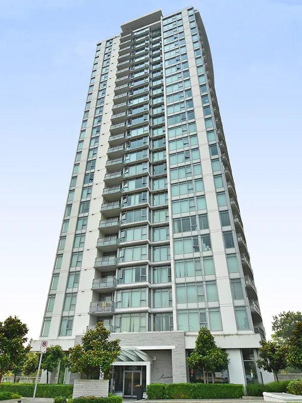 Building - Luma in Burnaby, BC at 6688 Arcola Street