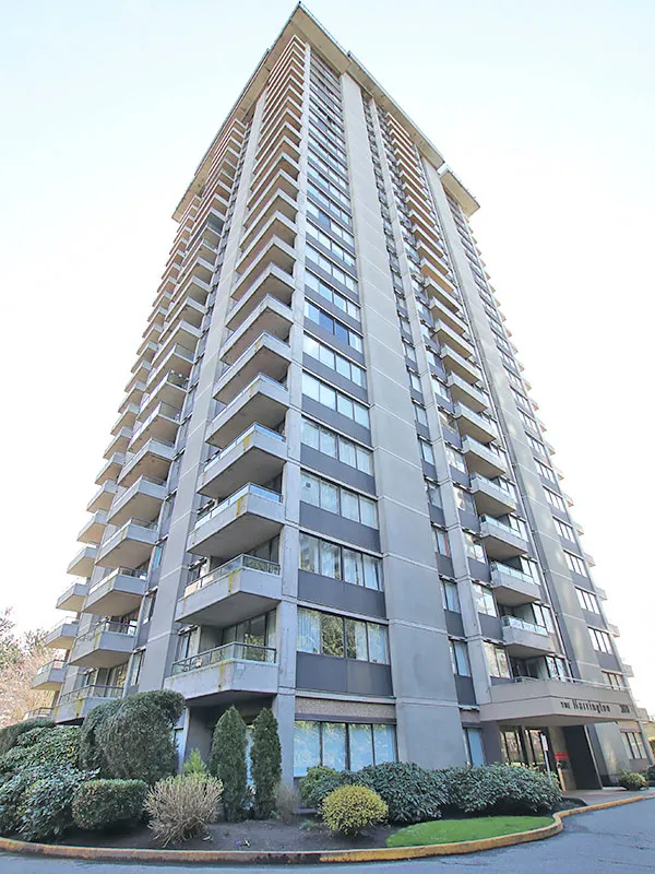 Building - The Harrington in Burnaby, BC at 3970 Carrigan Court