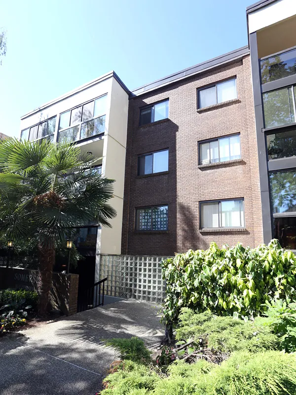 Building - Somerset in Vancouver, BC at 1140 Pendrell Street