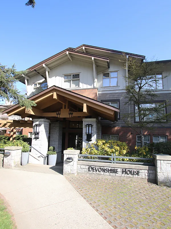 Building - Devonshire House in Vancouver, BC at 2083 West 33rd Avenue