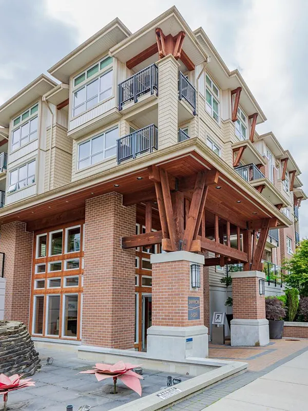 Building - Saffron on the Park in Richmond, BC at 6828 Eckersley Road