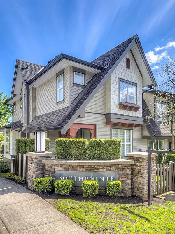 Building - Southpointe in Burnaby, BC at 6736 Southpoint Drive