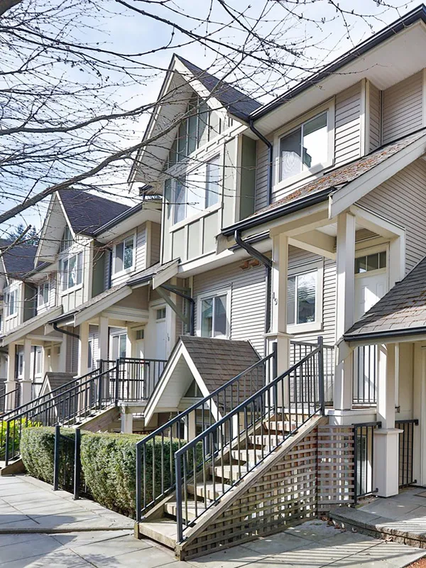 Building - Canyon Woods in Burnaby, BC at 6888 Rumble Street