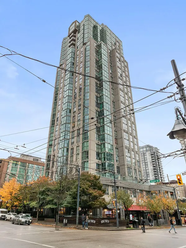 Building - 1188 Howe in Vancouver, BC at 1188 Howe Street