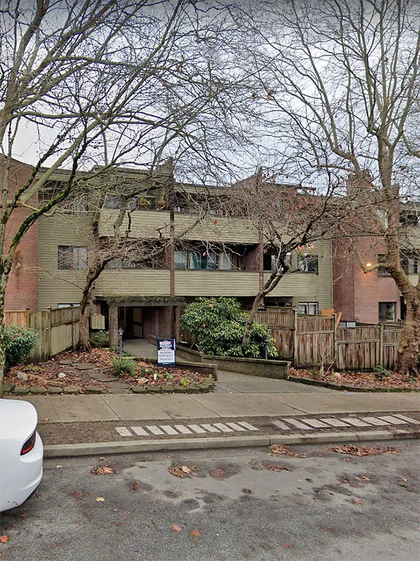 Building - Vista Villa in Vancouver, BC at 853 East 7th Avenue