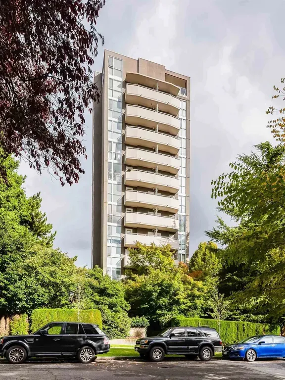 Building - Ashleigh Court in Vancouver, BC at 2121 West 38th Avenue