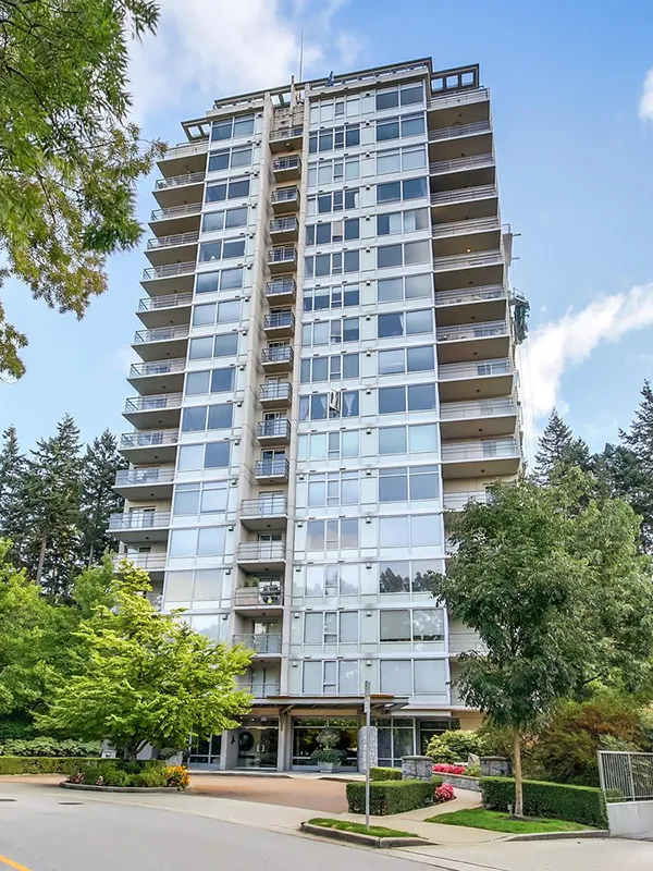 Building - The Regency in Vancouver, BC at 5639 Hampton Place