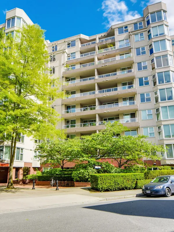 Building - Discovery Quay in Vancouver, BC at 522 Moberly Road