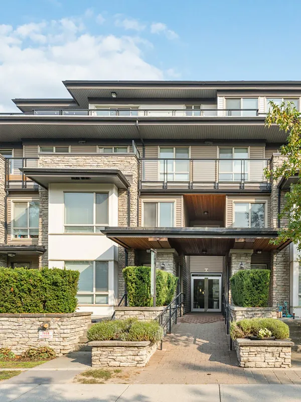 Building - Green in Burnaby, BC at 7418 - 7488 Byrnepark Walk