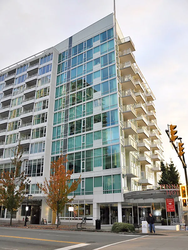 Building - Pinnacle Residences at The Pier in North Vancouver, BC at 133 East Esplanade