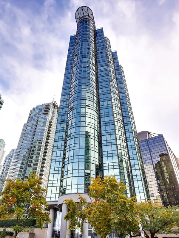 Building - Harbourside Park in Vancouver, BC at 555 Jervis Street