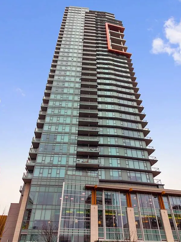 Building - Station Square in Burnaby, BC at 4688 Kingsway