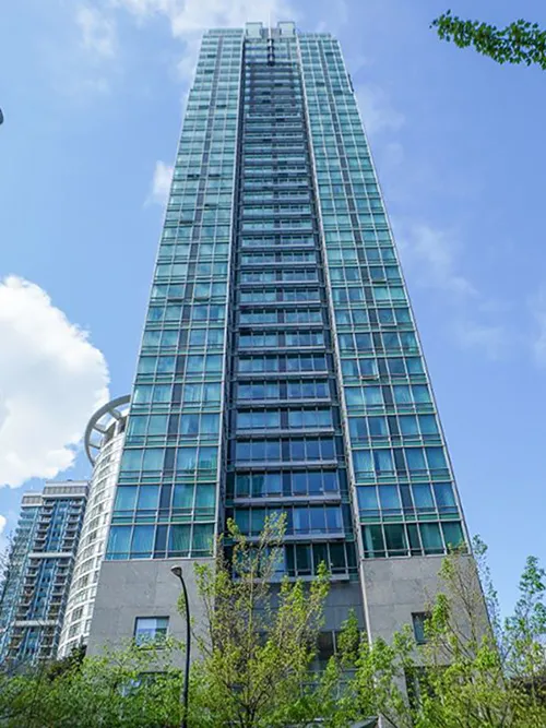 Building - Residences on Georgia in Vancouver, BC at 1288 West Georgia Street