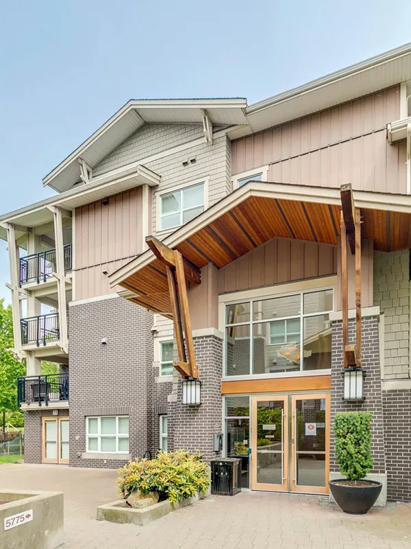 Building - Macpherson Walk in Burnaby, BC at 5775 Irmin Street