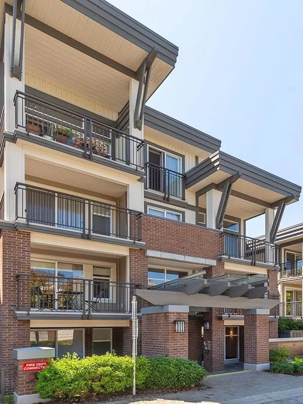 Building - The Varley in Burnaby, BC at 4728 Brentwood Drive