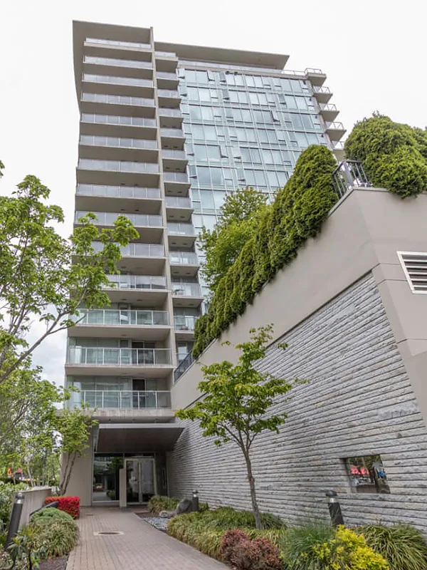 Building - Seasons in Richmond, BC at 5028 Kwantlen Street