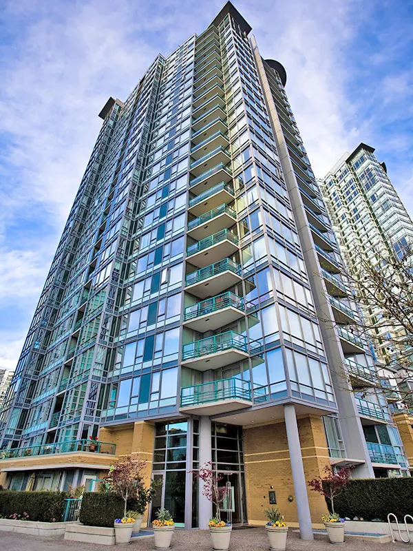 Building - Quaywest in Vancouver, BC at 1067 Marinaside Crescent