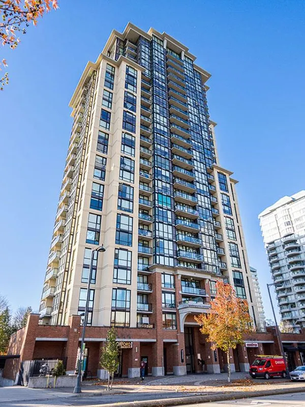 Building - City Point in Surrey, BC at 10777 University Drive