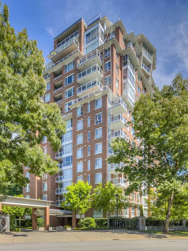 Building - Balmoral in Vancouver, BC at 5615 Hampton Place